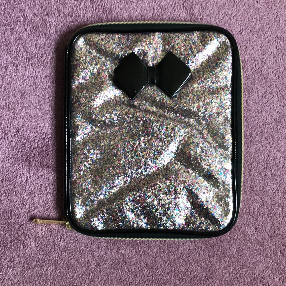 Betsey Johnson Glitter Zip-Up iPad Case